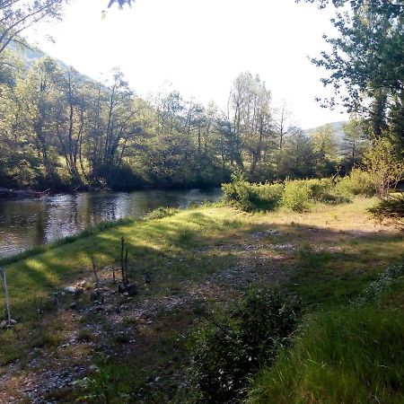 Camping Le Vialaret Nant Exterior photo