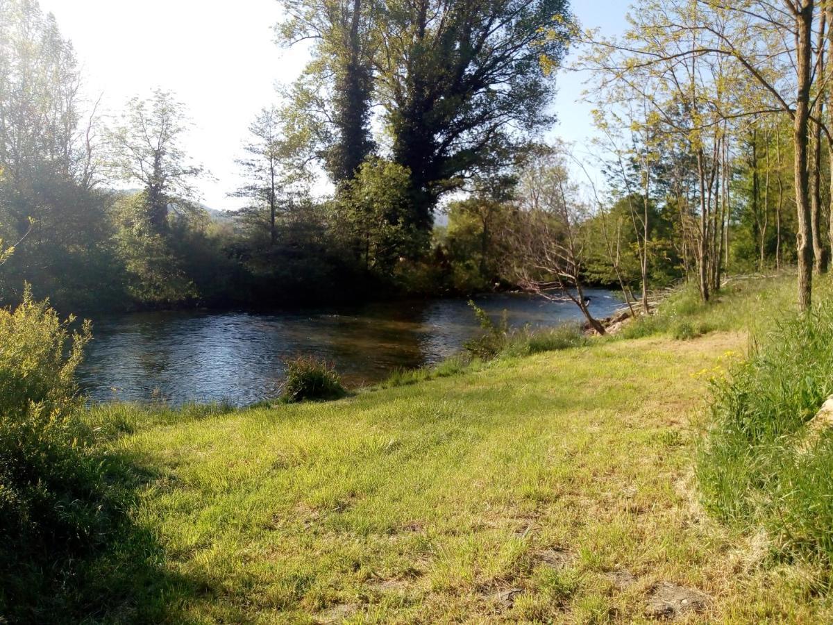 Camping Le Vialaret Nant Exterior photo