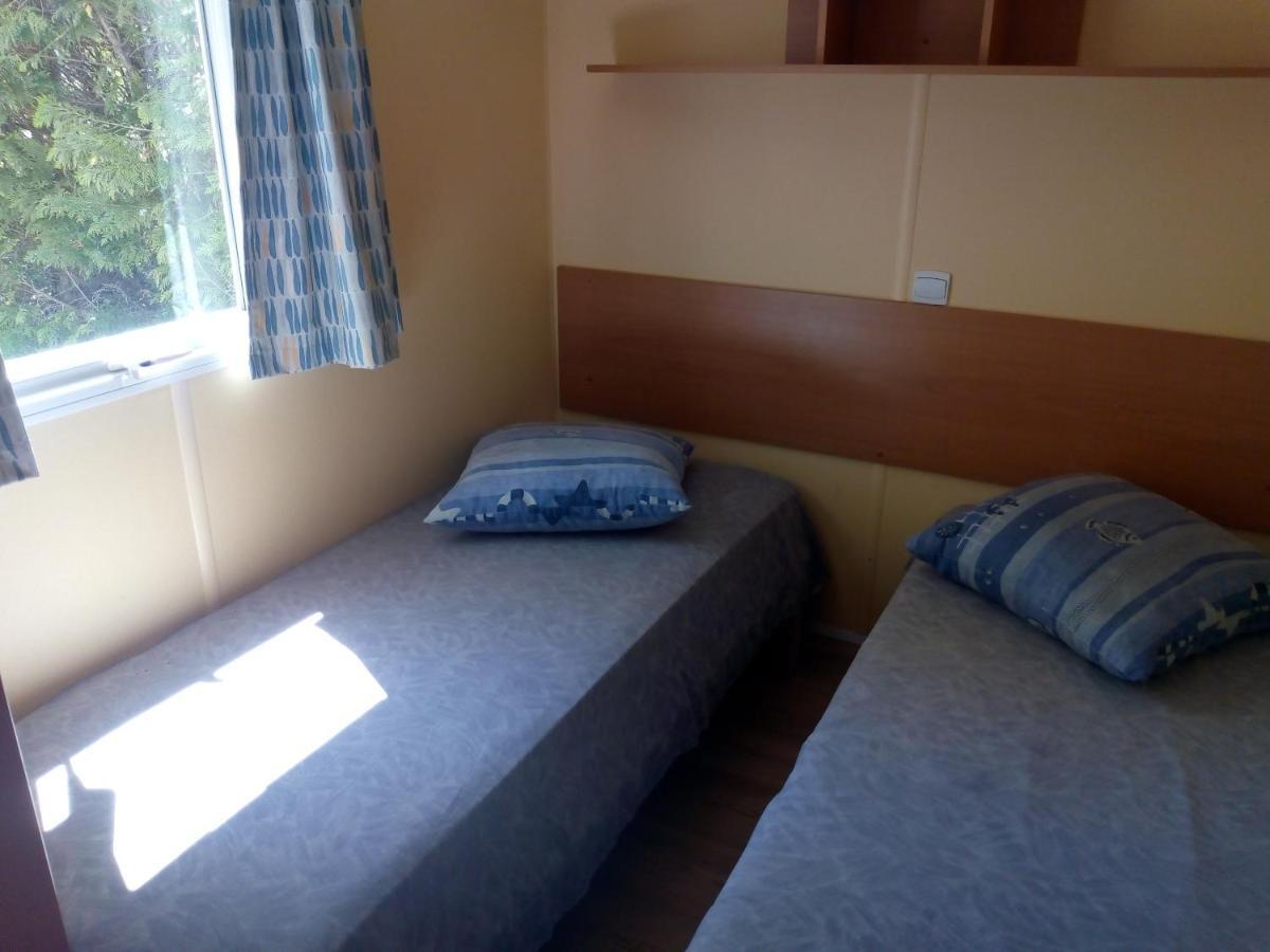 Camping Le Vialaret Nant Exterior photo